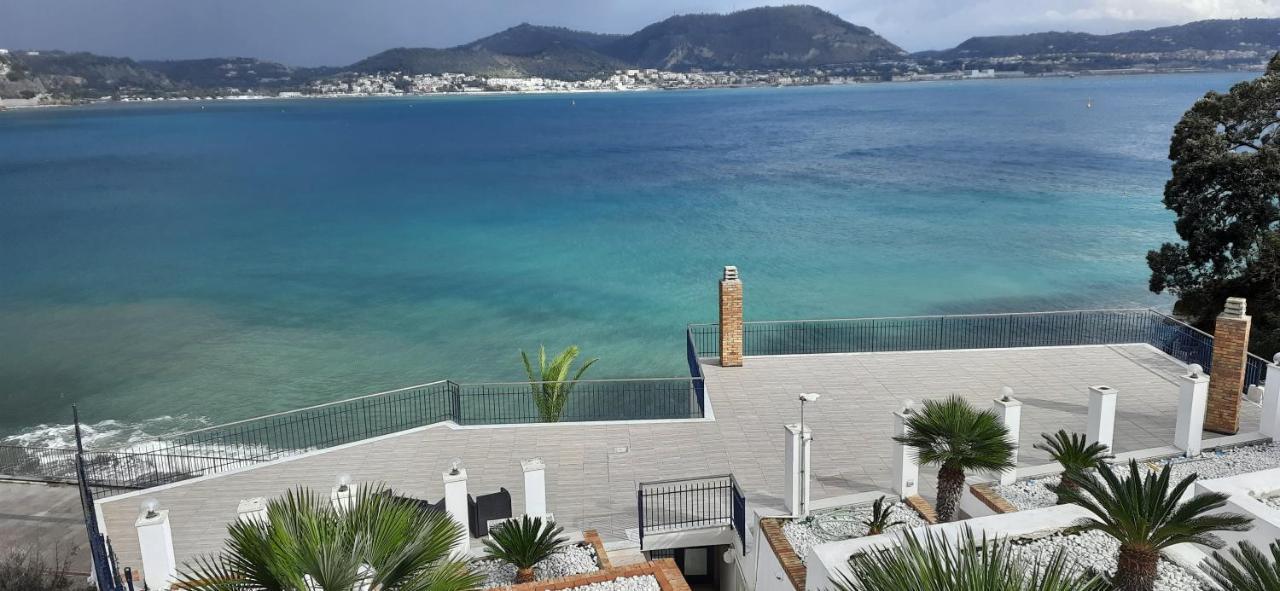 Castello Apartment Bacoli Luaran gambar