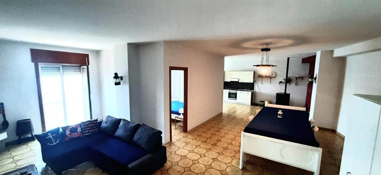 Castello Apartment Bacoli Luaran gambar
